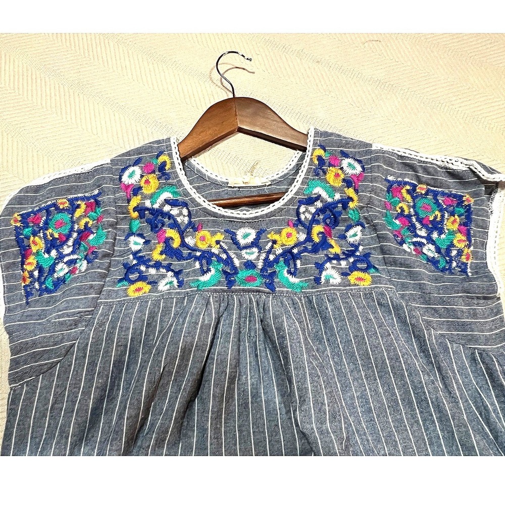 Entro Mexican Shift Mini Dress Blue Floral Embroidery Crochet Lace Womens Medium - Picture 4 of 7